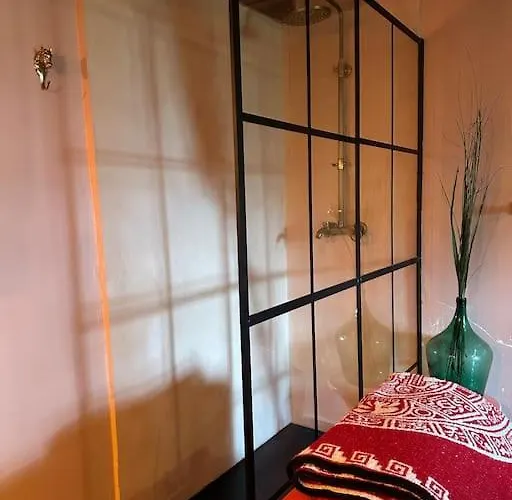 Dom wakacyjny Design & Panorama Sauna Varvolgy